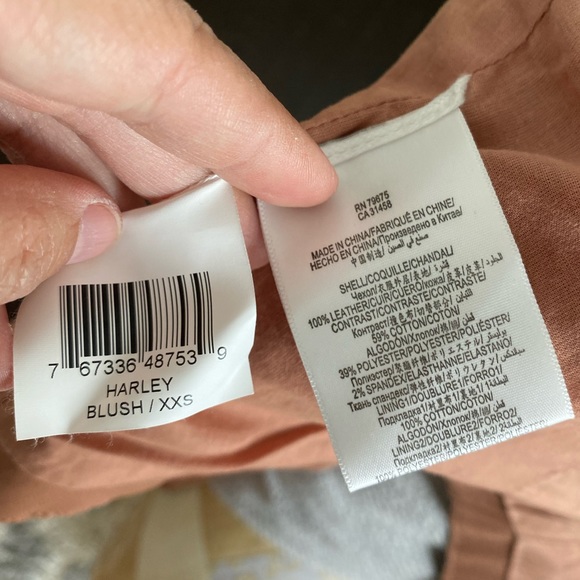 LIKE NEW BCBG MAXAZARIA leather drape jacket. Deep blush. XXS. - Picture 4 of 4